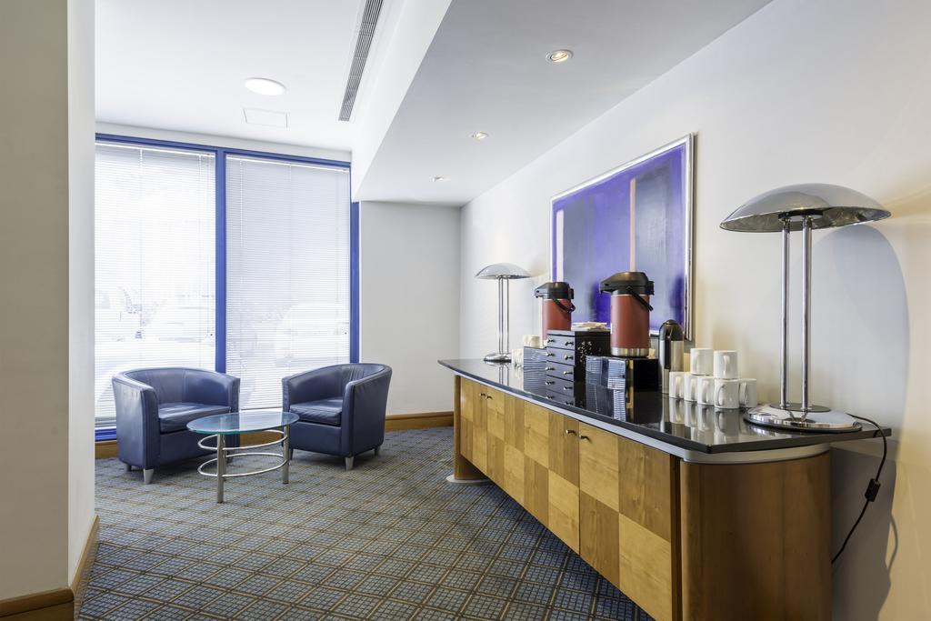 Best Western London Heathrow Ariel Hotel Хитроу Экстерьер фото